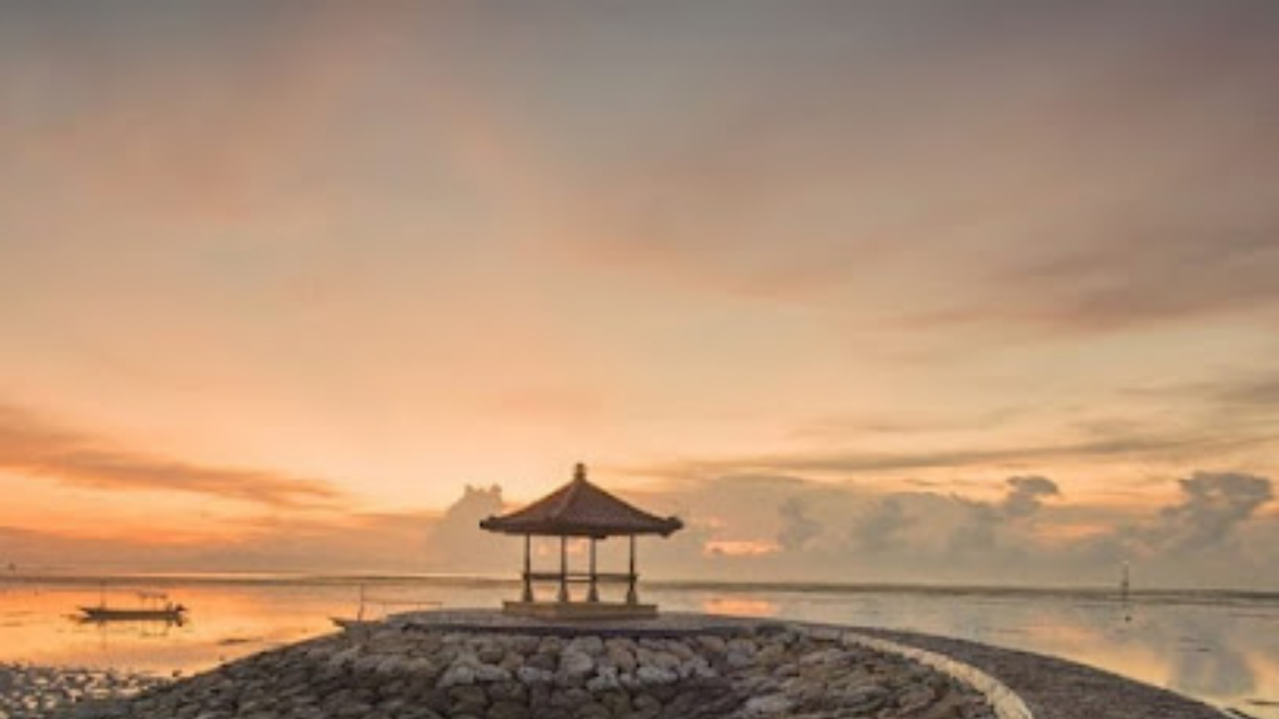 Mertasari Beach