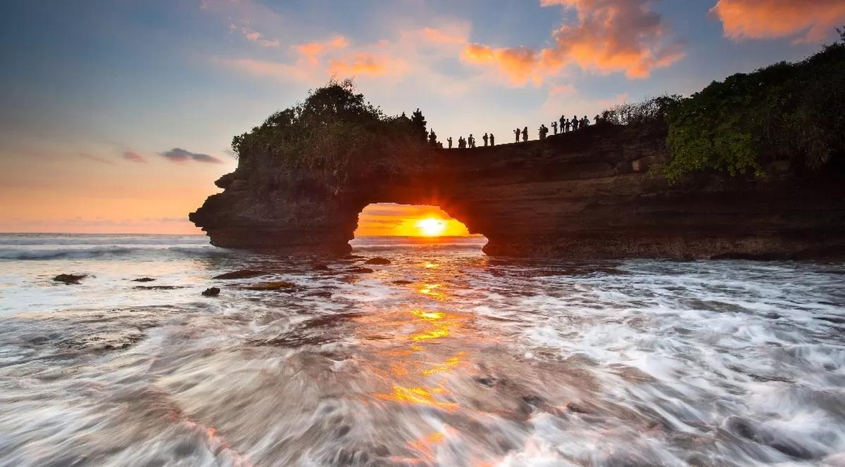 Batu Bolong Beach