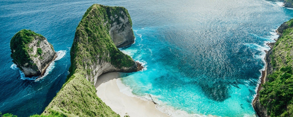 The View over Kelingking Beach